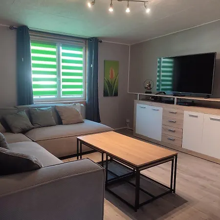 9p Jacuzzi Billard Jeux Durbuy