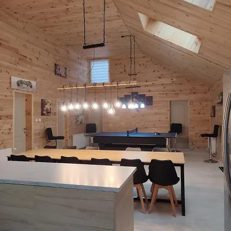 9p Jacuzzi Billard Jeux Дюрбюи