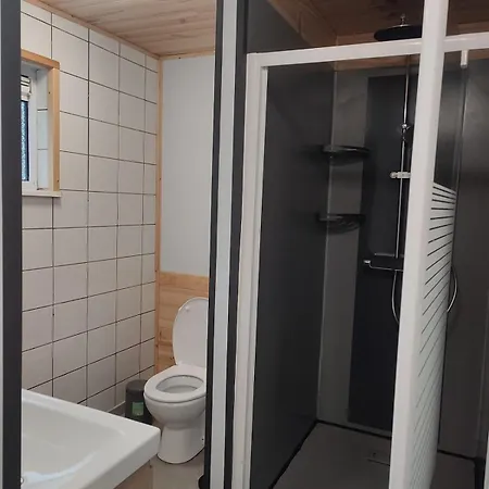 9p Jacuzzi Billard Jeux