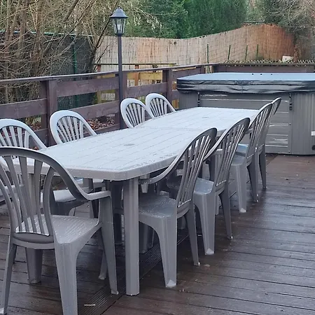 9p Jacuzzi Billard Jeux Dağ evi